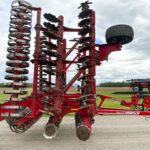 used 2016 HORSCH JOKER RT28 disks for sale at HJV Equipment Norwich, ON — engine detail