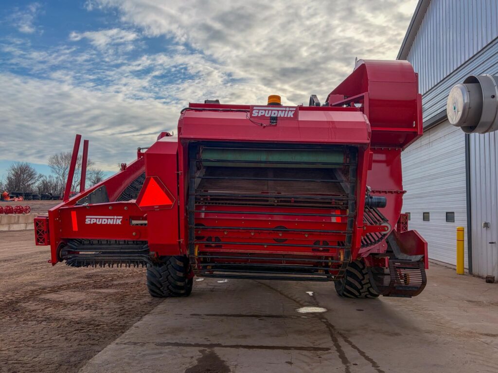 used 2021 SPUDNIK 6621 vegetable for sale at HJV Equipment Charlottetown, PEI — close-up detail