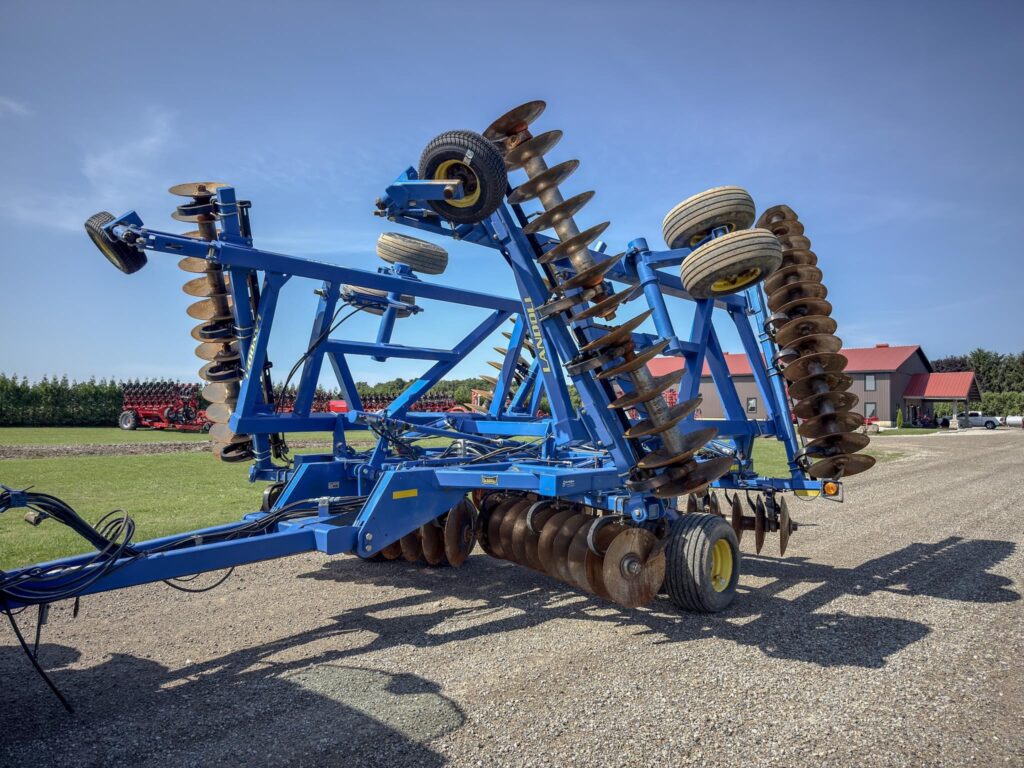 used 2013 LANDOLL 6230-33 disks for sale at HJV Equipment Norwich, ON — exterior front