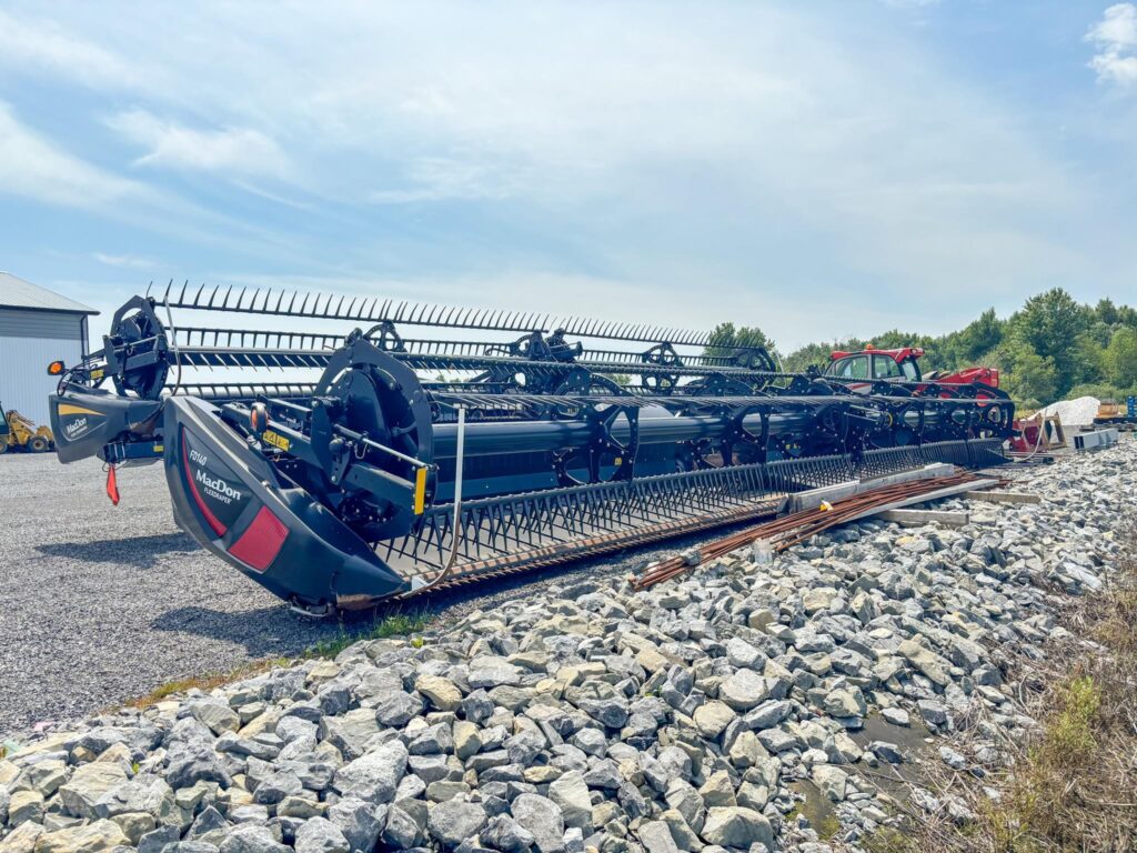 used 2019 MAC DON FD140 platform for sale at HJV Equipment Winchester, ON — engine detail