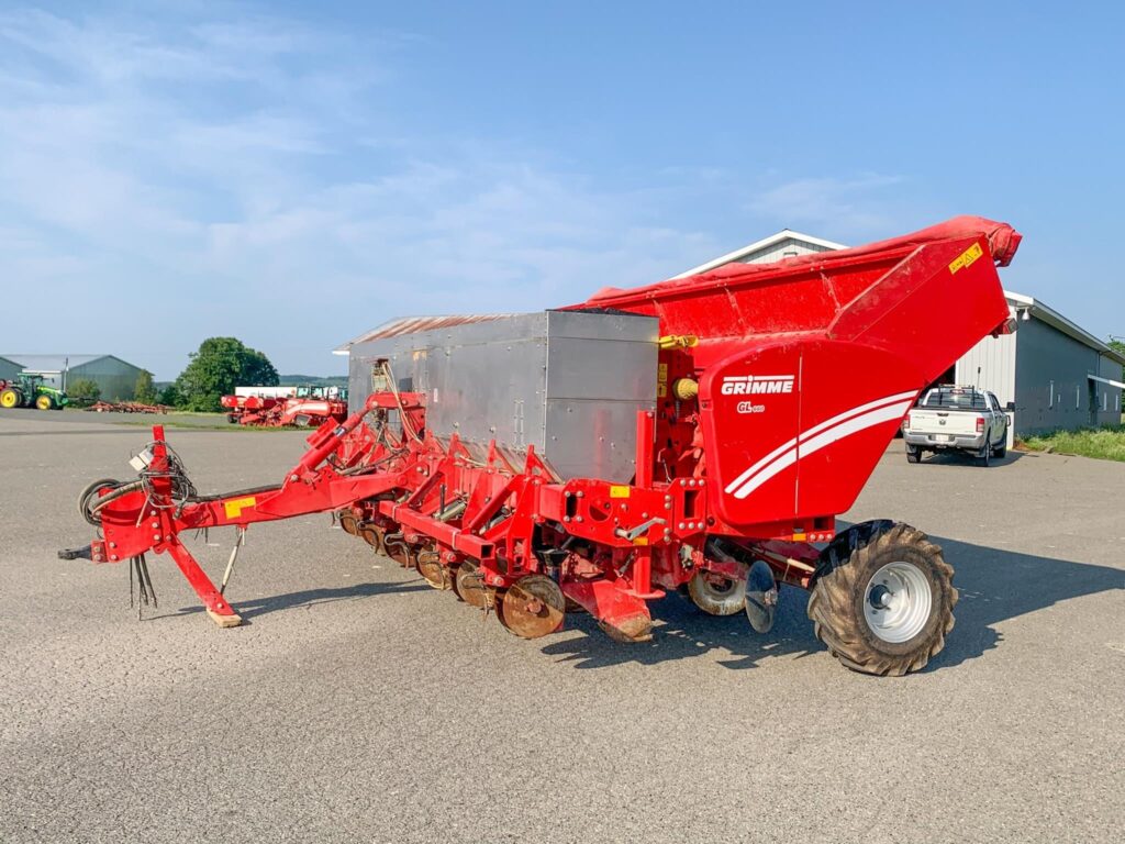 used 2020 GRIMME GL660 planters for sale at HJV Equipment Grand Falls, NB — exterior front