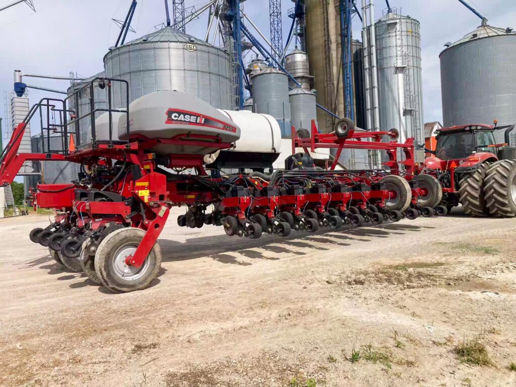 used 2015 CASE IH 1255 planters for sale at HJV Equipment Alliston, ON — exterior front