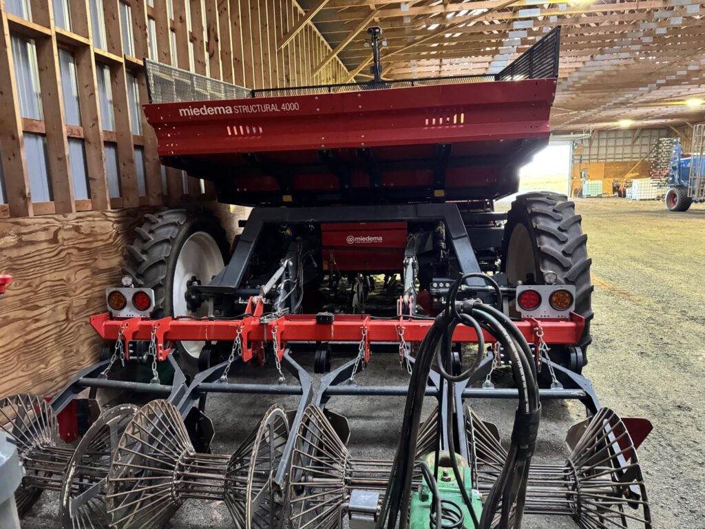 used 2019 MIEDEMA MS4000 planters for sale at HJV Equipment Charlottetown, PEI — engine detail