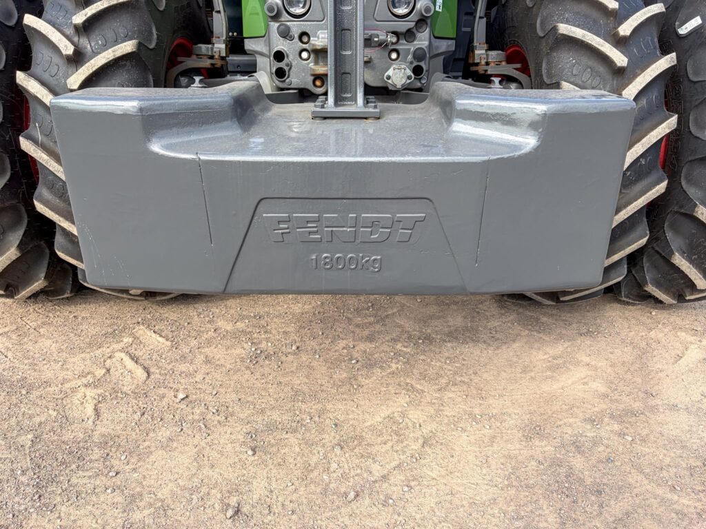 used 2020 FENDT 933 VARIO 300 hp or greater with 326 HP and 4790 hours for sale at HJV Equipment Charlottetown, PEI — photo 9