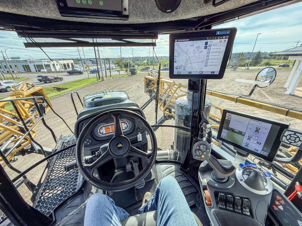 used 2020 ROGATOR RG1100C self propelled with 315 HP and 3228 hours for sale at HJV Equipment Charlottetown, PEI — photo 9