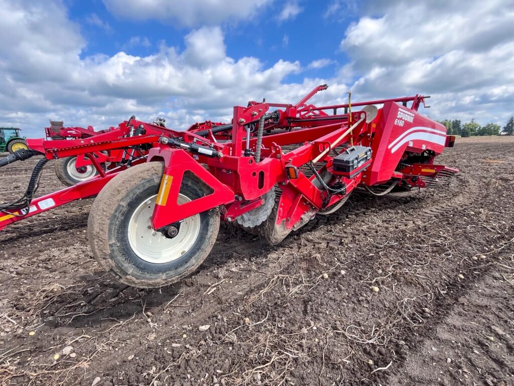used 2021 SPUDNIK 6160 other for sale at HJV Equipment Alliston, ON — engine detail