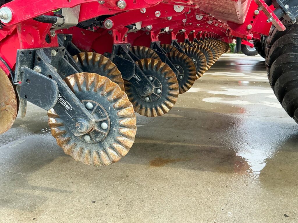 used 2024 HORSCH MAESTRO SV 4815 planters for sale at HJV Equipment Norwich, ON — photo 11