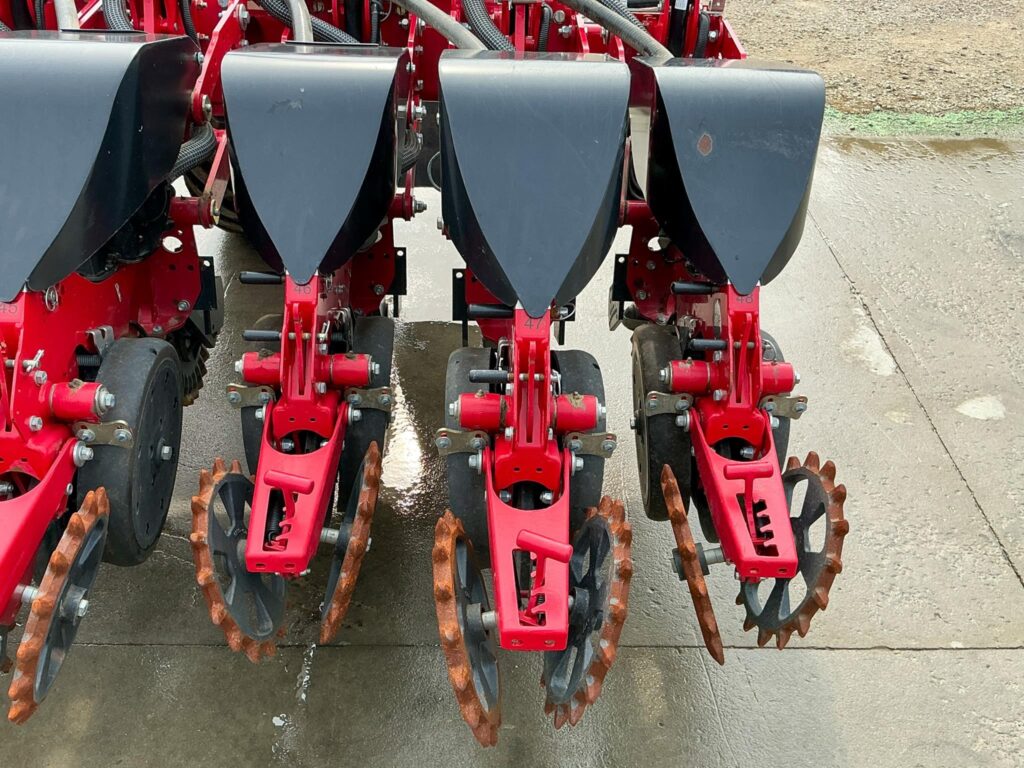used 2024 HORSCH MAESTRO SV 4815 planters for sale at HJV Equipment Norwich, ON — photo 9