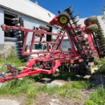 used 2013 SUNFLOWER 1435-33 disks for sale at HJV Equipment Winchester, ON — interior cab