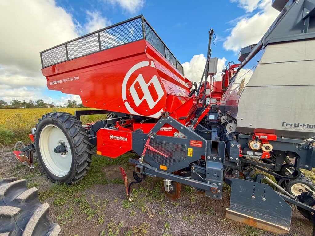 used 2019 MIEDEMA MS4000 planters for sale at HJV Equipment Charlottetown, PEI — undercarriage