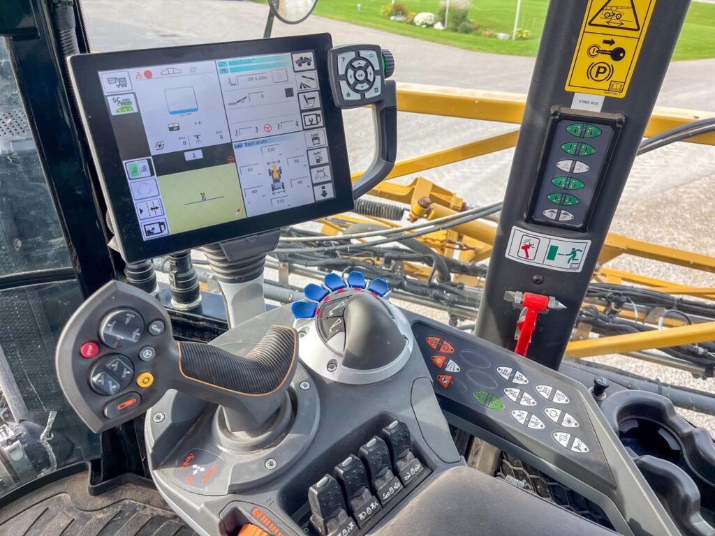 used 2020 ROGATOR RG1300C self propelled with 2570 hours for sale at HJV Equipment Alliston, ON — photo 13