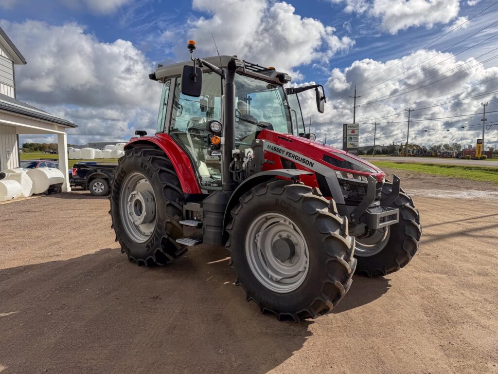 new 2024 MASSEY FERGUSON 5S.145 100 hp to 174 hp with 145 HP and 3 hours for sale at HJV Equipment Charlottetown, PEI — photo 11