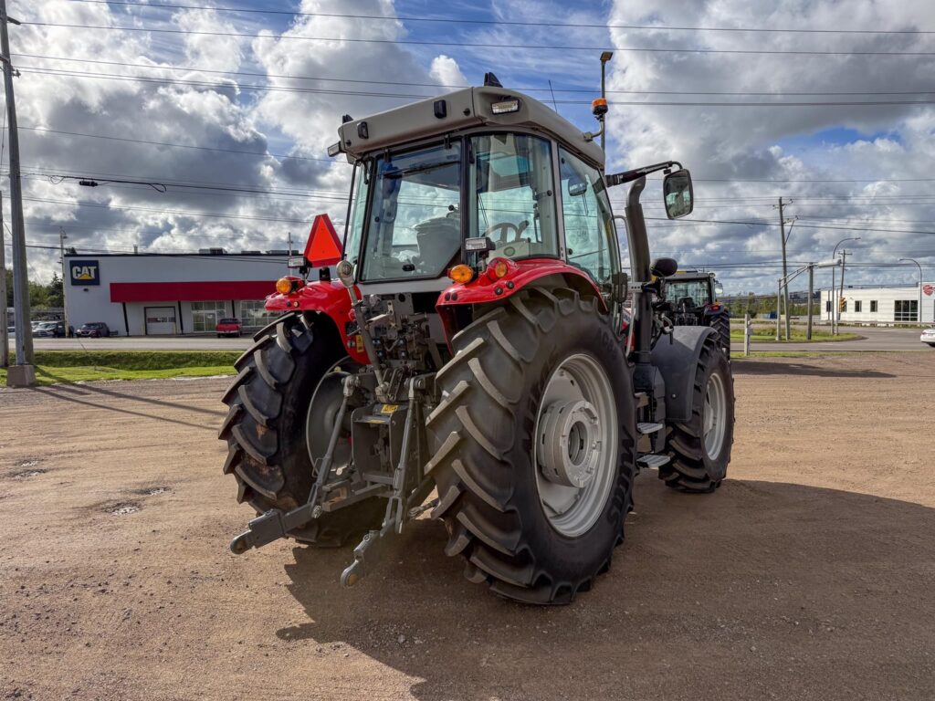 new 2024 MASSEY FERGUSON 5S.145 100 hp to 174 hp with 145 HP and 3 hours for sale at HJV Equipment Charlottetown, PEI — photo 9