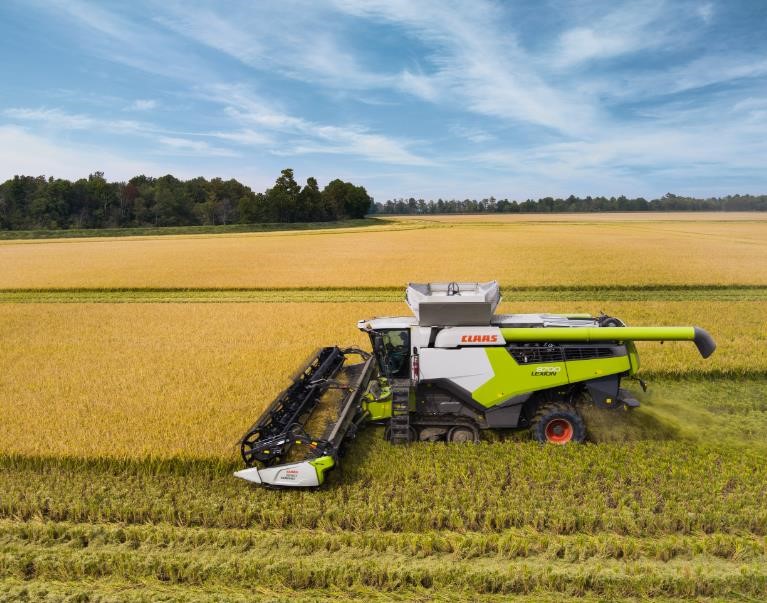 used 2025 CLAAS LEXION 8700TT combines with 509 HP and 600 hours for sale at HJV Equipment Winchester, ON