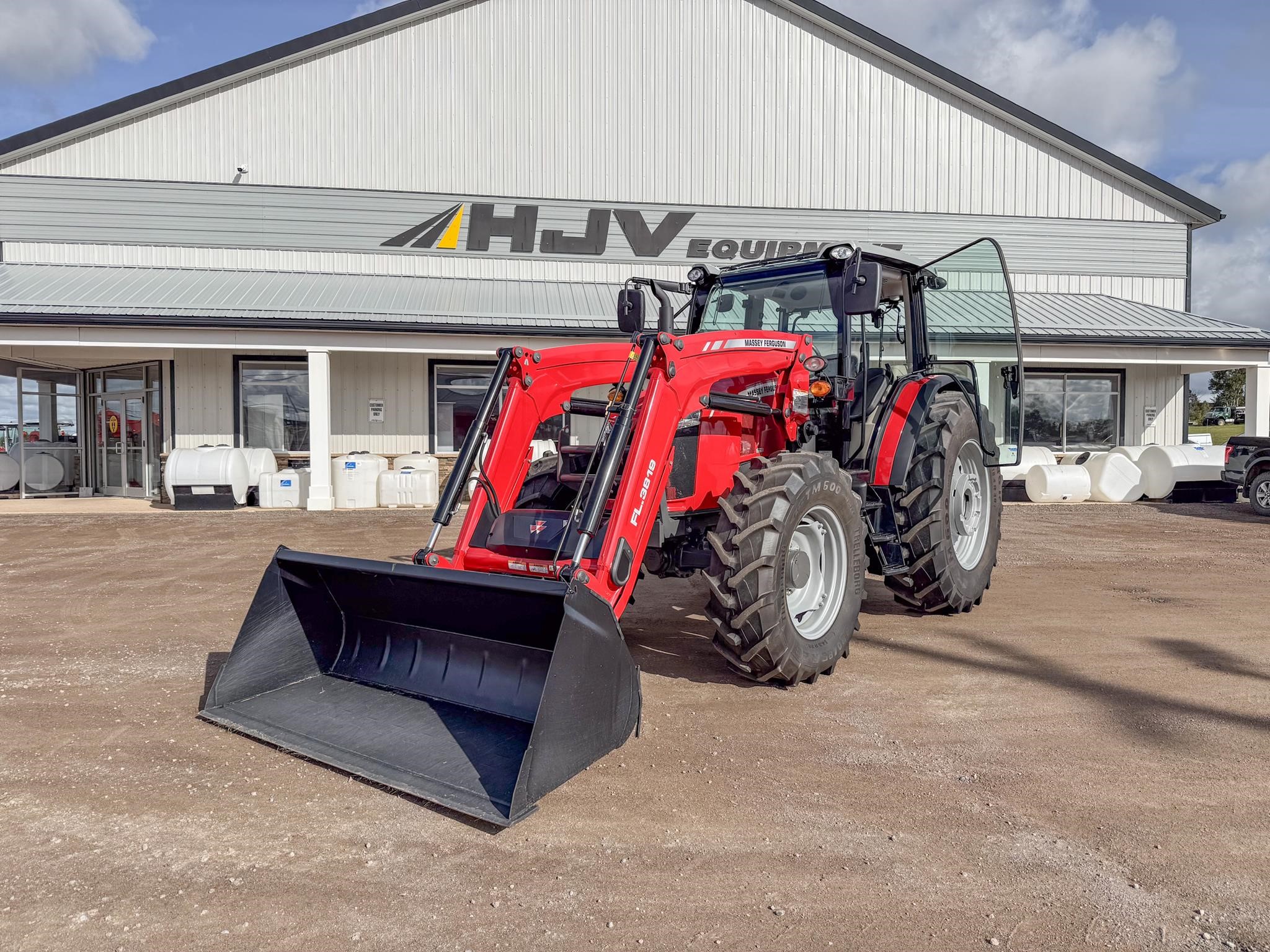 new 2025 MASSEY FERGUSON 6713 100 hp to 174 hp with 130 HP and 3 hours for sale at HJV Equipment Charlottetown, PEI — exterior front